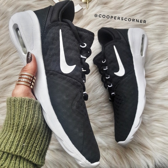 Nike Shoes - NEW Nike Air Max Sasha